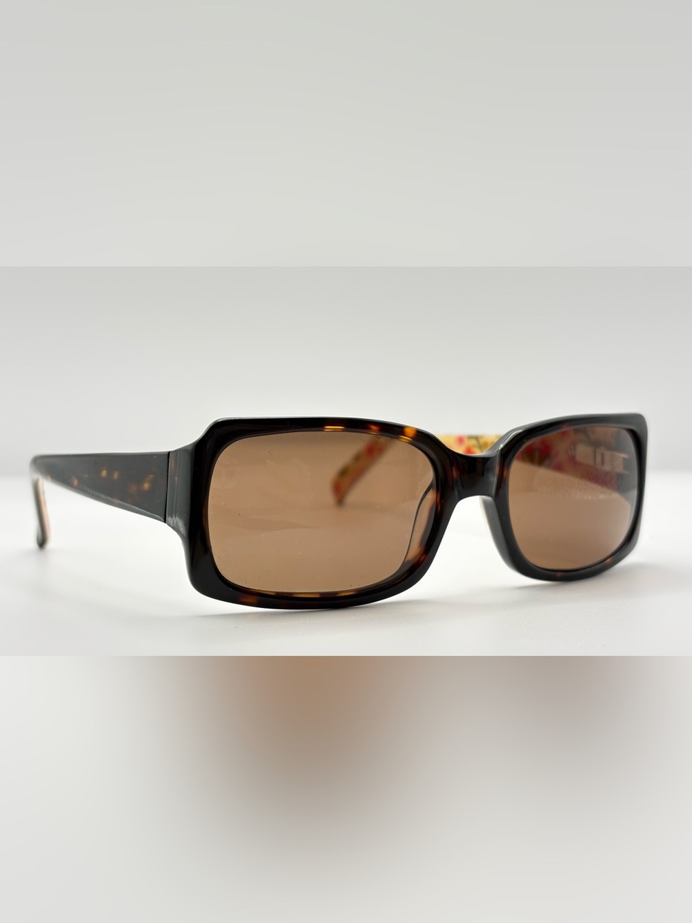 Vera Bradley V83529CP Tortoise Oval Sunglasses Frames Only